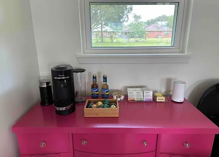 Ferienhaus Location W/king Bed & Coffee Bar *